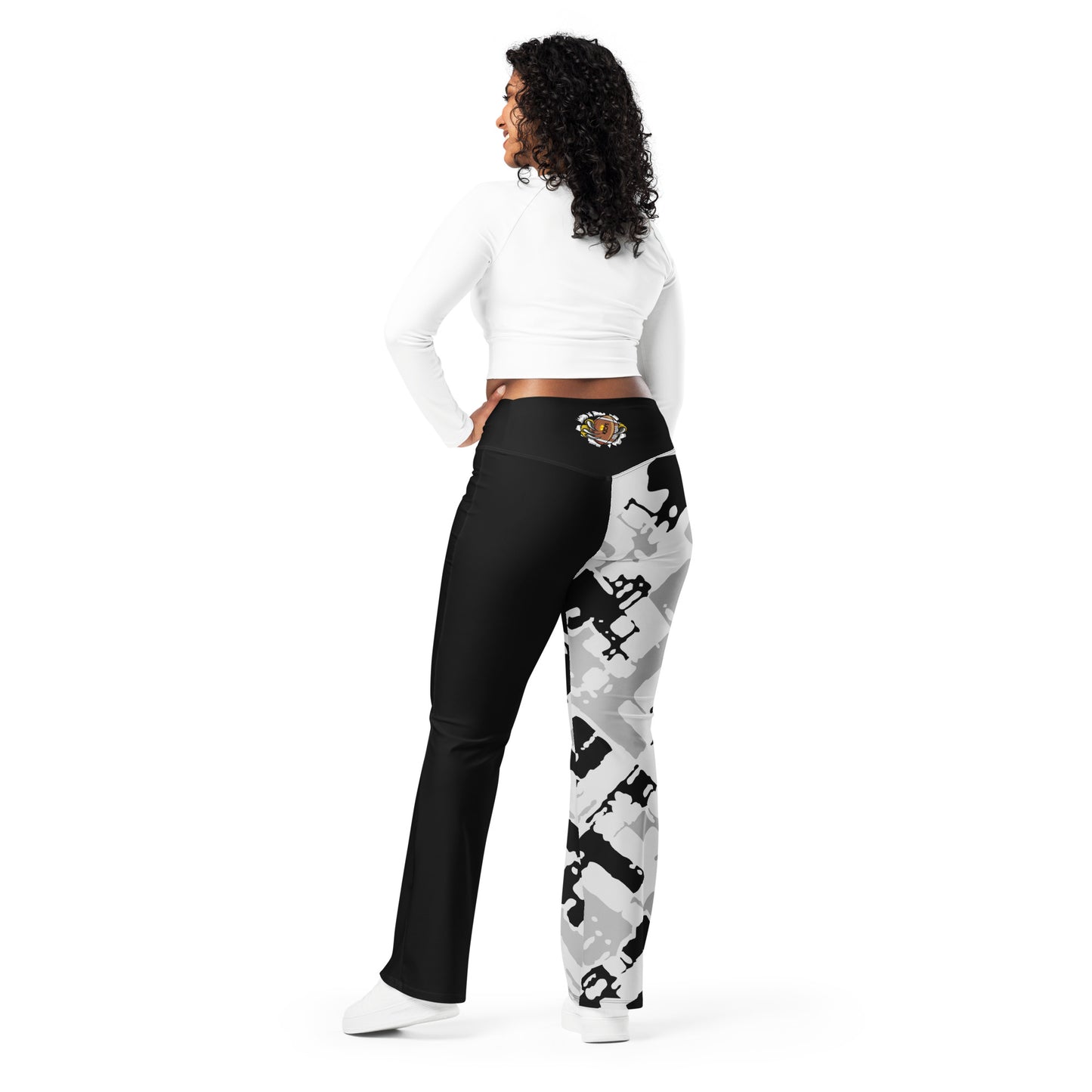 Kicxs LVR Cross Flare leggings $ Kicxs Pro Sports Apparel Kicxs Apparel 1Tweezy Apparel